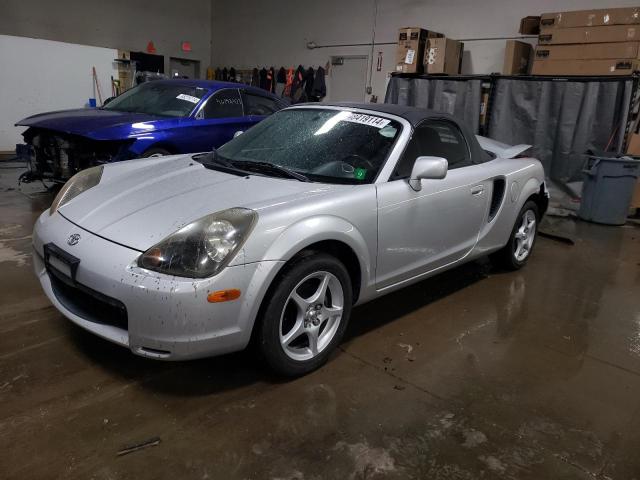 TOYOTA MR2 SPYDER 2001 with VIN JTDFR320610033018 - Photo from auction