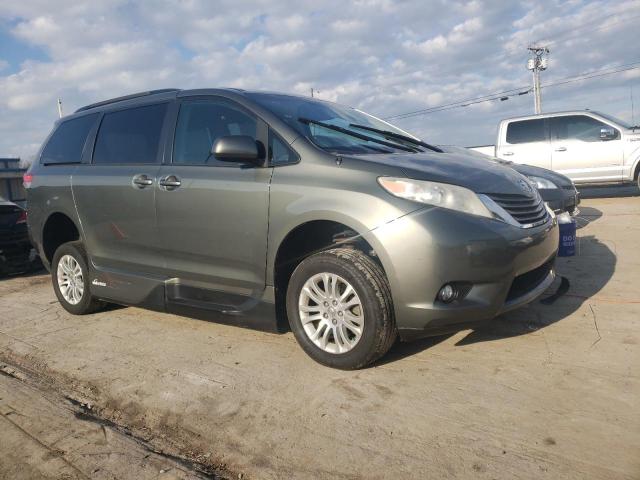 Photo 4 from auction – 2014 TOYOTA SIENNA XLE with VIN 5TDYK3DC7ES483669