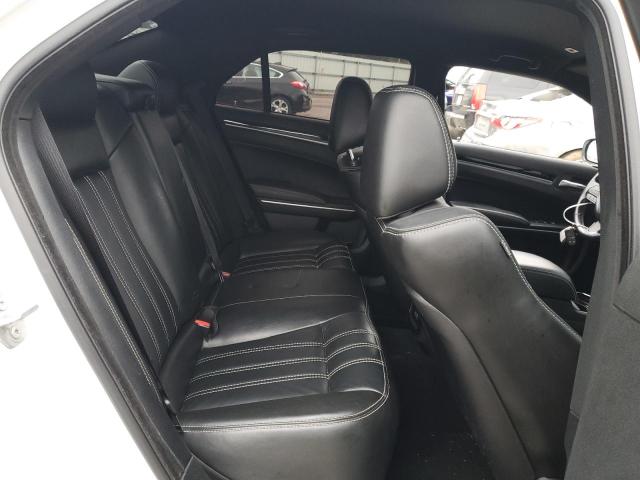 Photo 10 from auction – 2019 CHRYSLER 300 S with VIN 2C3CCABG9KH566178
