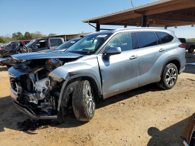 TOYOTA HIGHLANDER 2021 with VIN 5TDHZRAH7MS042329 - Photo from auction
