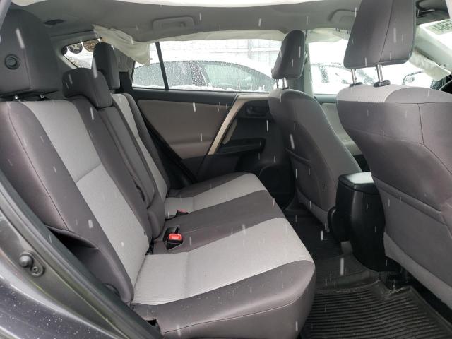 Photo 11 from auction – 2015 TOYOTA RAV4 LE with VIN 2T3BFREV2FW300188