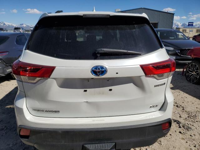 Photo 6 from auction – 2018 TOYOTA HIGHLANDER with VIN 5TDJGRFH2JS046770