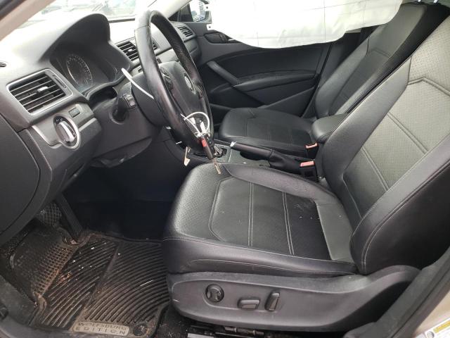 Photo 7 from auction – 2015 VOLKSWAGEN PASSAT S with VIN 1VWAT7A31FC024874