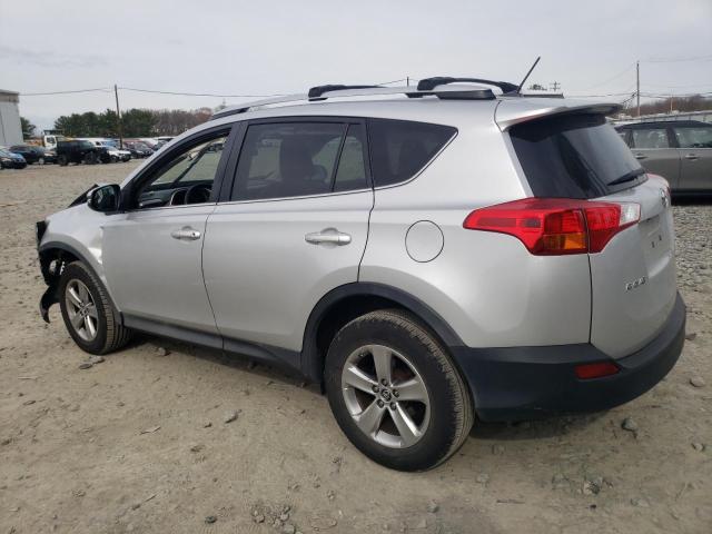Photo 2 from auction – 2015 TOYOTA RAV4 XLE with VIN 2T3RFREV5FW348847