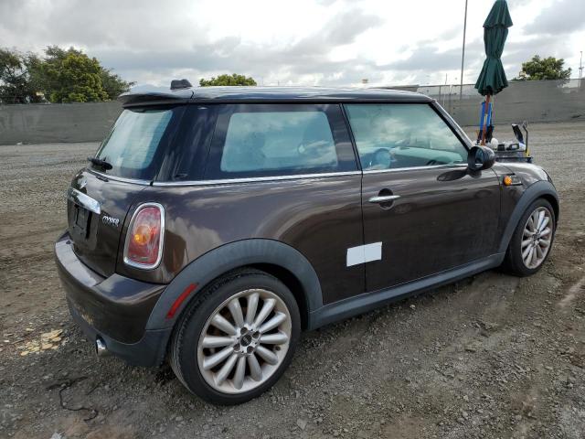 Photo 3 from auction – 2010 MINI COOPER with VIN WMWMF3C53ATZ22168