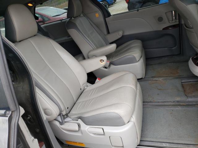 Photo 11 from auction – 2012 TOYOTA SIENNA XLE with VIN 5TDYK3DCXCS236868
