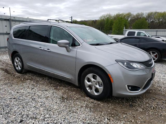 Photo 4 from auction – 2017 CHRYSLER PACIFICA T with VIN 2C4RC1EGXHR559857