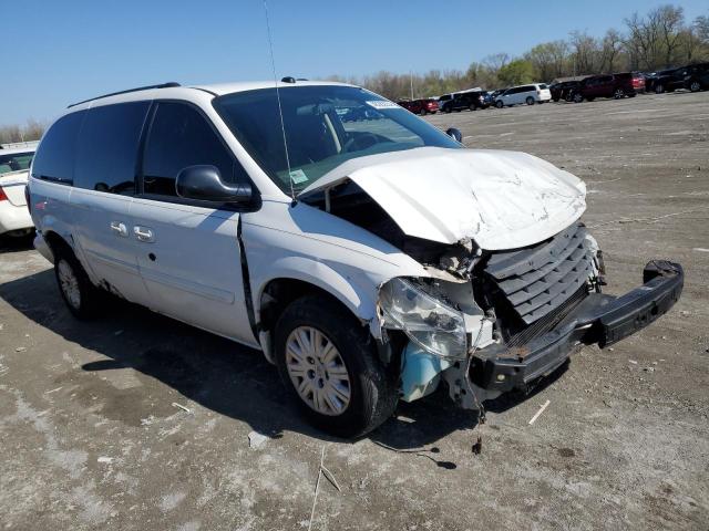 Photo 4 from auction – 2005 CHRYSLER TOWN & COU with VIN 2C4GP44R35R593781