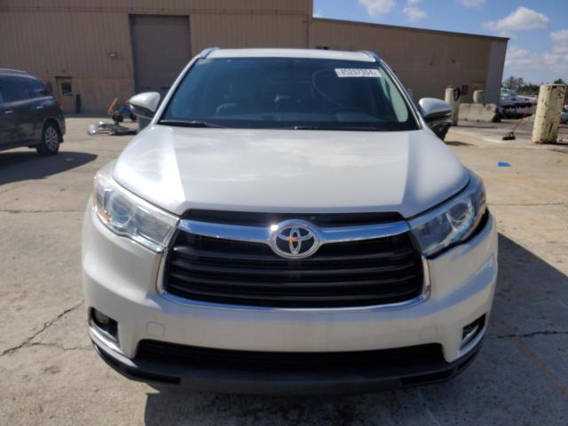 Photo 5 from auction – 2016 TOYOTA HIGHLANDER with VIN 5TDYKRFH4GS159626