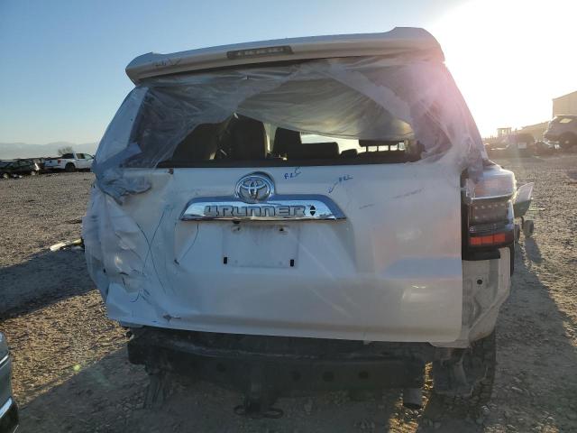 Photo 6 from auction – 2019 TOYOTA 4RUNNER SR with VIN JTEBU5JR3K5674331