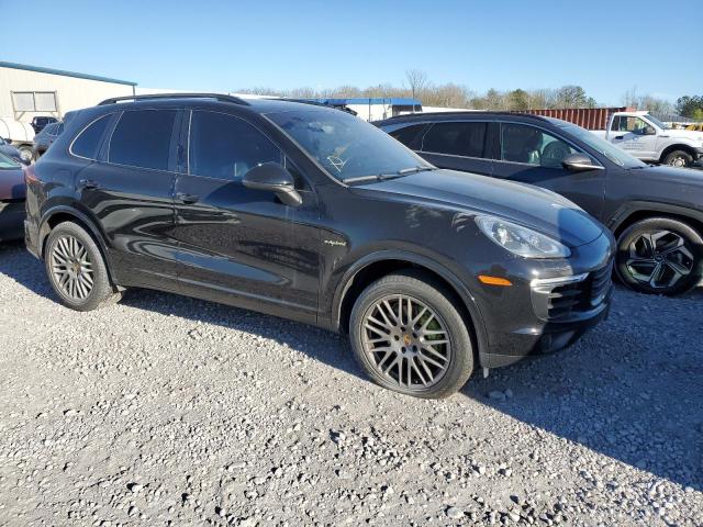 Photo 4 from auction – 2017 PORSCHE CAYENNE SE with VIN WP1AE2A2XHLA69367