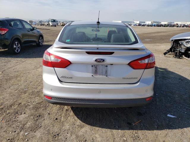 Photo 6 from auction – 2014 FORD FOCUS TITA with VIN 1FADP3J29EL321433