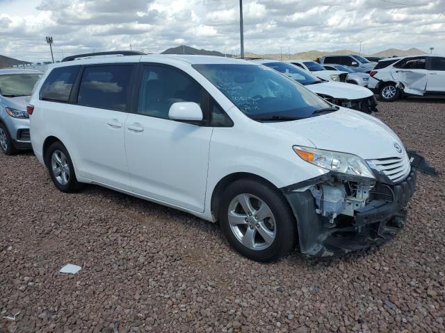 Photo 4 from auction – 2015 TOYOTA SIENNA LE with VIN 5TDKK3DC5FS610118