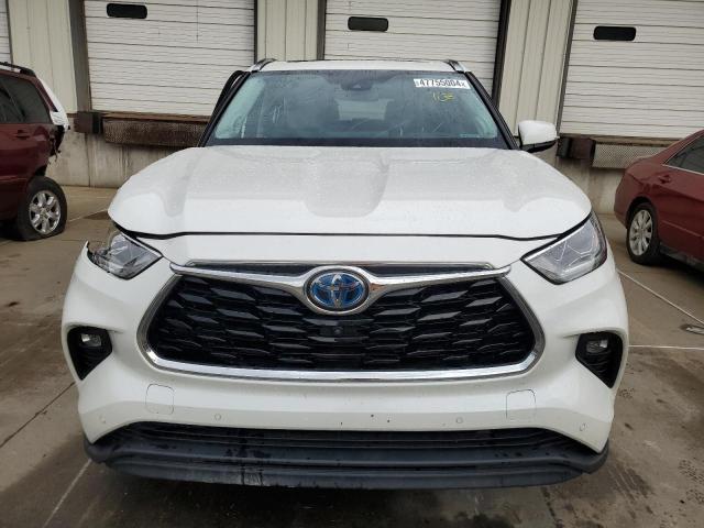 Photo 5 from auction – 2021 TOYOTA HIGHLANDER with VIN 5TDXBRCH9MS015114