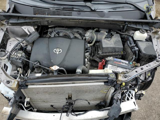 Photo 12 from auction – 2018 TOYOTA HIGHLANDER with VIN 5TDBZRFH0JS883497