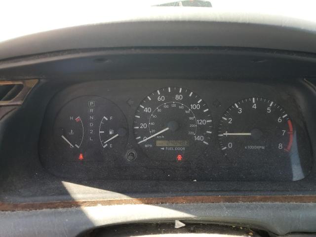 Photo 9 from auction – 2000 TOYOTA CAMRY CE with VIN 4T1BG22K4YU011565