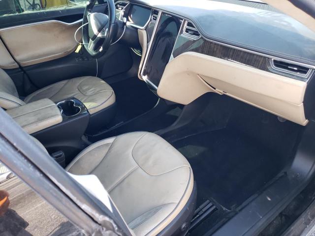 Photo 8 from auction – 2013 TESLA MODEL S with VIN 5YJSA1CP7DFP04160