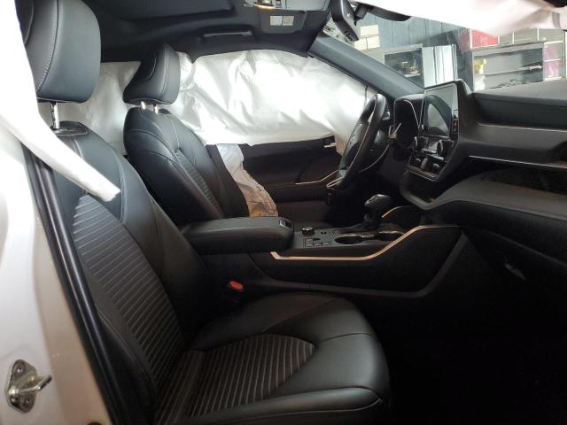 Photo 7 from auction – 2023 TOYOTA HIGHLANDER with VIN 5TDKDRBH1PS009088