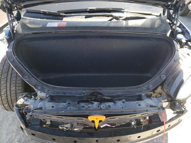 Photo 12 from auction – 2016 TESLA MODEL X with VIN 5YJXCAE29GF029885