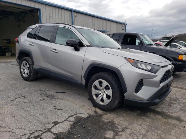 Photo 4 from auction – 2019 TOYOTA RAV4 LE with VIN 2T3H1RFV1KC019101