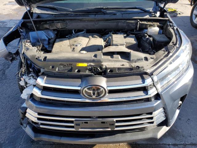 Photo 12 from auction – 2019 TOYOTA HIGHLANDER with VIN 5TDDZRFH6KS951425