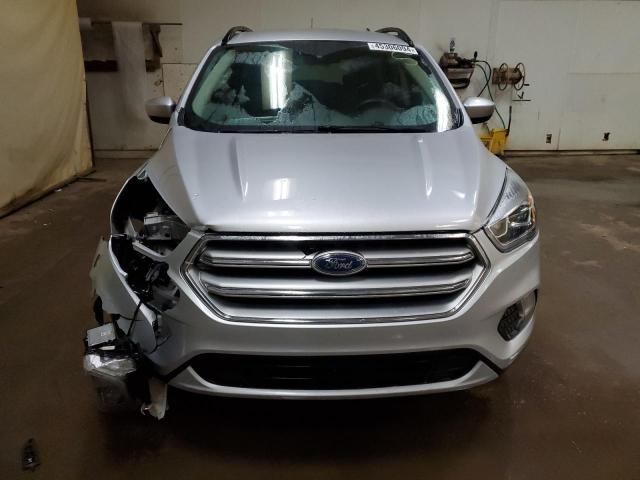 Photo 5 from auction – 2017 FORD ESCAPE SE with VIN 1FMCU9GDXHUB28468