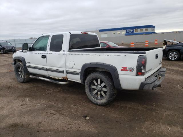 Photo 2 from auction – 2000 CHEVROLET SILVERADO with VIN 1GCEK19T3YE101082