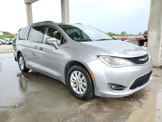 Photo 4 from auction – 2019 CHRYSLER PACIFICA T with VIN 2C4RC1BG5KR730882