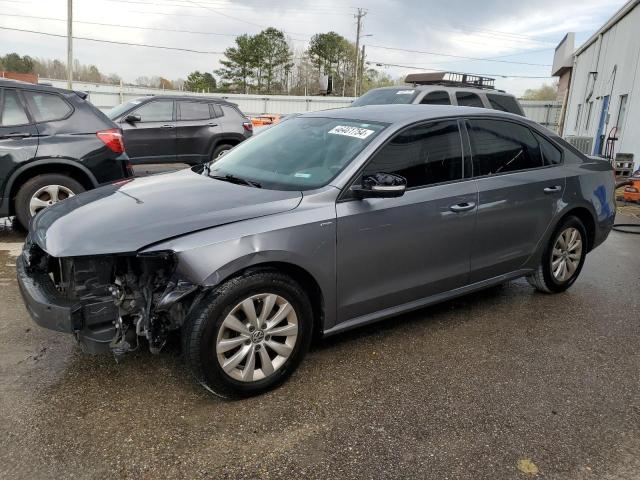 VOLKSWAGEN PASSAT S 2015 with VIN 1VWAT7A30FC044999 - Photo from auction