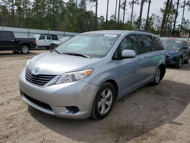 Photo 1 from auction – 2014 TOYOTA SIENNA LE with VIN 5TDKK3DC5ES511510