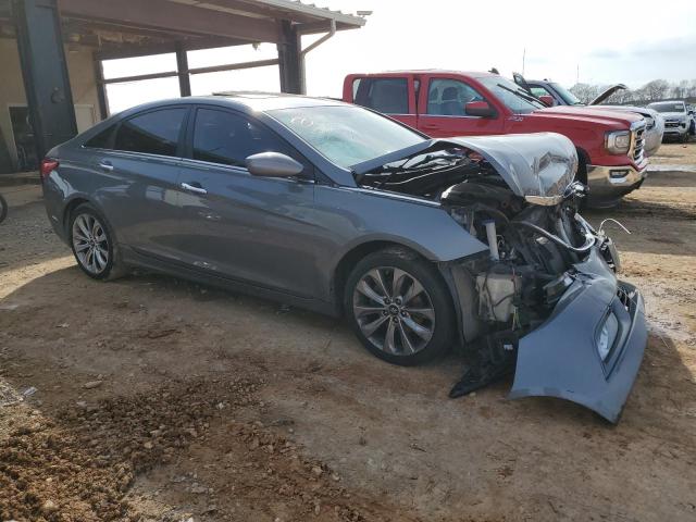 Photo 4 from auction – 2013 HYUNDAI SONATA SE with VIN 5NPEC4AB4DH521008