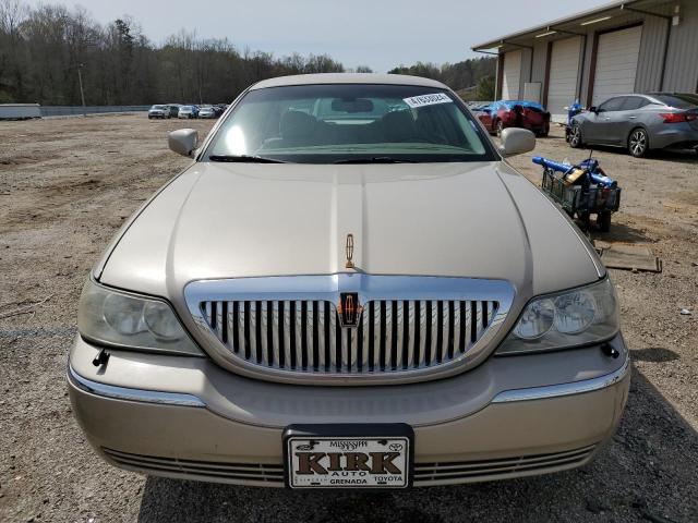 Photo 5 from auction – 2008 LINCOLN TOWN CAR S with VIN 2LNHM85V68X644511