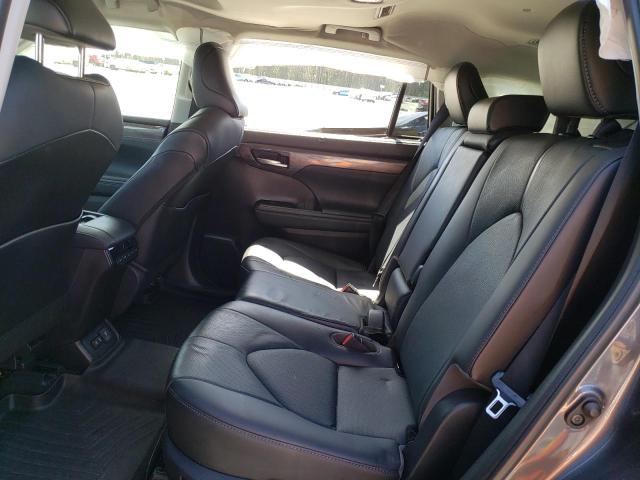Photo 11 from auction – 2021 TOYOTA HIGHLANDER with VIN 5TDDZRBHXMS135262