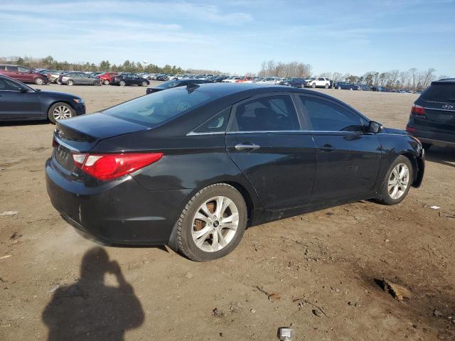 Photo 3 from auction – 2011 HYUNDAI SONATA SE with VIN 5NPEC4AC7BH267493