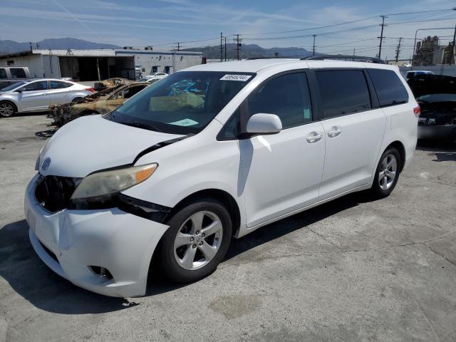 Photo 1 from auction – 2013 TOYOTA SIENNA LE with VIN 5TDKK3DC0DS357948