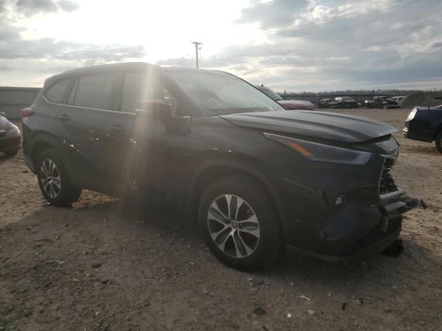 Photo 4 from auction – 2021 TOYOTA HIGHLANDER with VIN 5TDGZRAH6MS047405