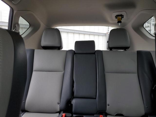 Photo 10 from auction – 2013 TOYOTA RAV4 LIMIT with VIN 2T3YFREV4DW071696