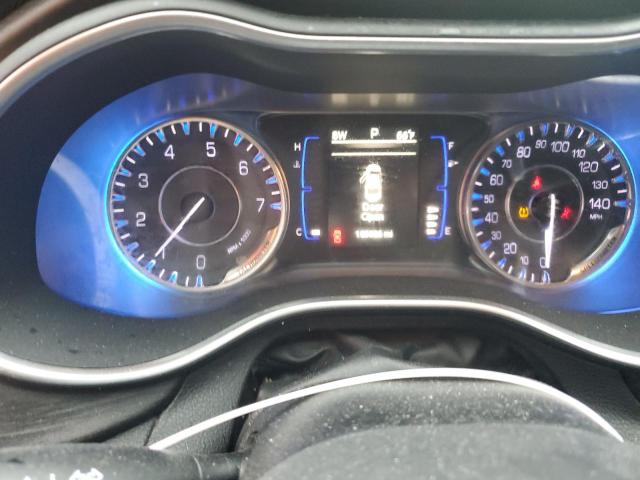 Photo 9 from auction – 2015 CHRYSLER 200 LIMITE with VIN 1C3CCCAB6FN743669