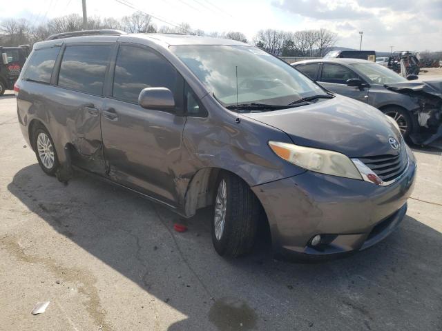 Photo 4 from auction – 2011 TOYOTA SIENNA XLE with VIN 5TDYK3DC4BS012218