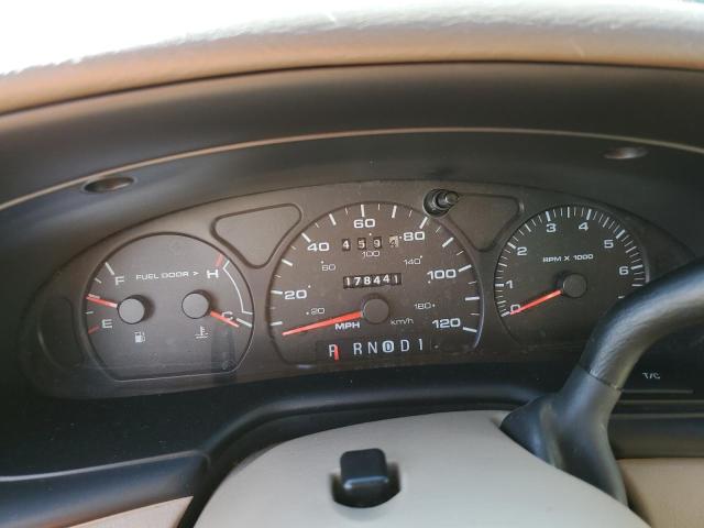 Photo 9 from auction – 2000 FORD TAURUS SES with VIN 1FAFP55S1YA182249