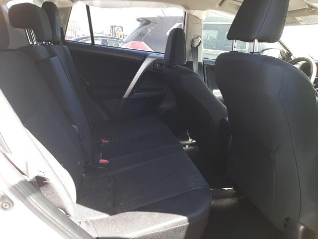 Photo 10 from auction – 2017 TOYOTA RAV4 LE with VIN JTMBFREV3HJ171055