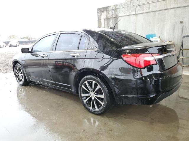 Photo 2 from auction – 2013 CHRYSLER 200 LIMITE with VIN 1C3CCBCG1DN504403