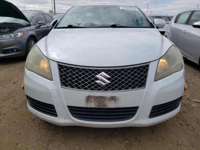 Photo 5 from auction – 2011 SUZUKI KIZASHI with VIN JS2RE9A37B6110393