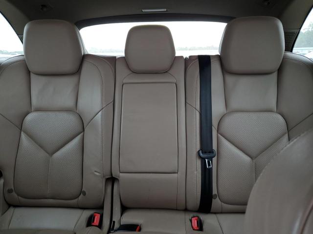 Photo 10 from auction – 2014 PORSCHE CAYENNE S with VIN WP1AE2A25ELA51466