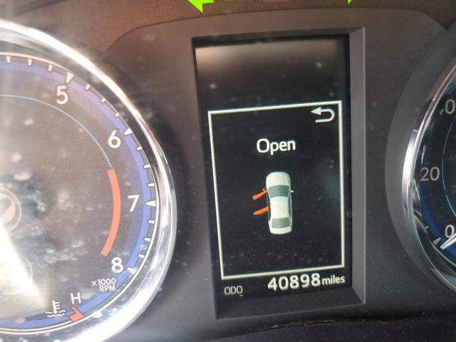 Photo 9 from auction – 2018 TOYOTA COROLLA L with VIN 5YFBURHE9JP802667