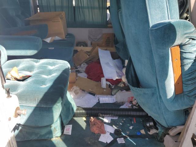 Photo 11 from auction – 1994 CHEVROLET C20 VAN with VIN 1GBEG25K4RF134757