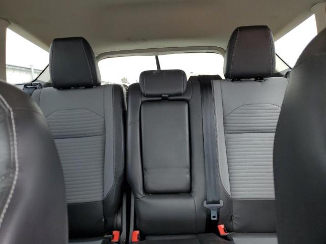 Photo 10 from auction – 2017 FORD ESCAPE SE with VIN 1FMCU9GD2HUF07819