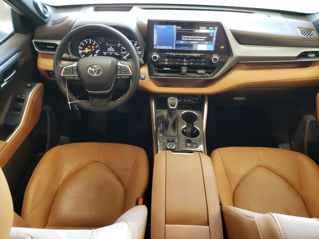 Photo 8 from auction – 2021 TOYOTA HIGHLANDER with VIN 5TDFZRBH0MS069720