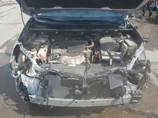 Photo 11 from auction – 2018 TOYOTA RAV4 LE with VIN 2T3BFREV1JW808144
