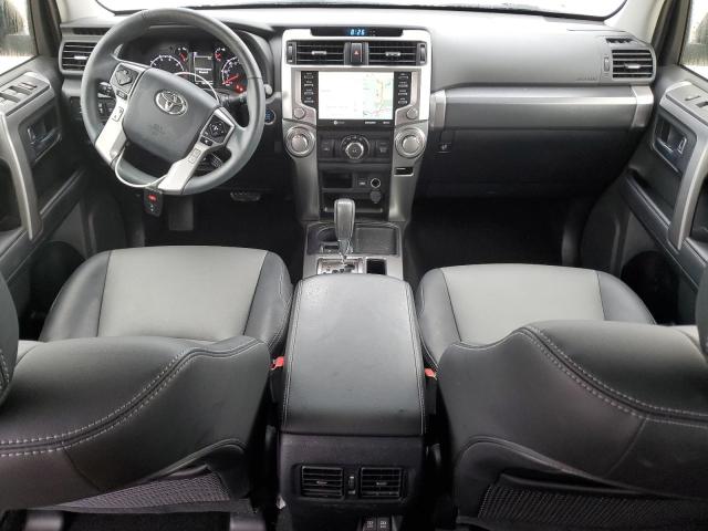 Photo 8 from auction – 2022 TOYOTA 4RUNNER SR with VIN JTEFU5JR6N5269442